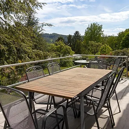 Ferienhaus Schöne Aussicht *