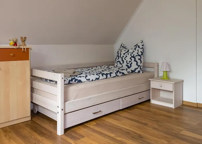 בית נופש Schoene Aussicht *